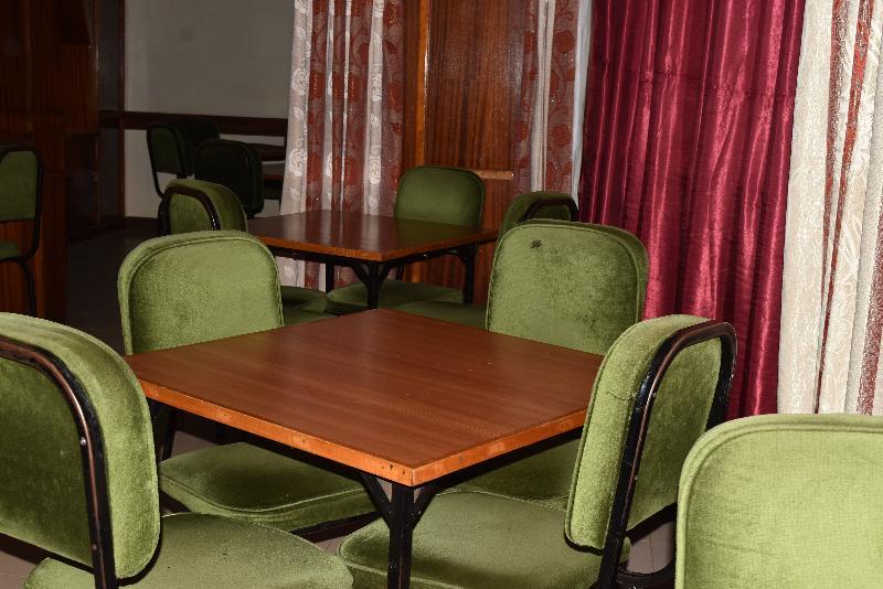 Ibis Hotel Karatina 外观 照片